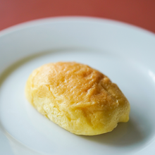 Load image into Gallery viewer, Cheese Rolls