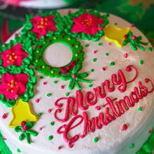 Load image into Gallery viewer, Wreath Cake
