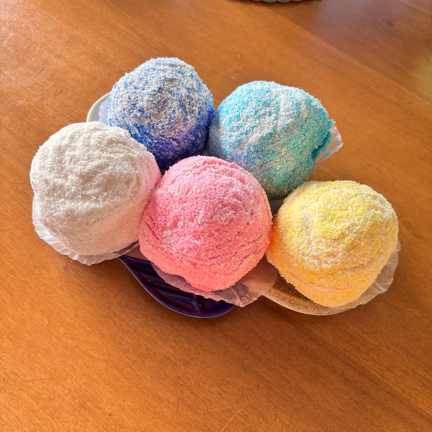 Colorful Snowballs (Set of 5)