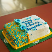 Load image into Gallery viewer, Lace Cake with Marshmallow Icing
